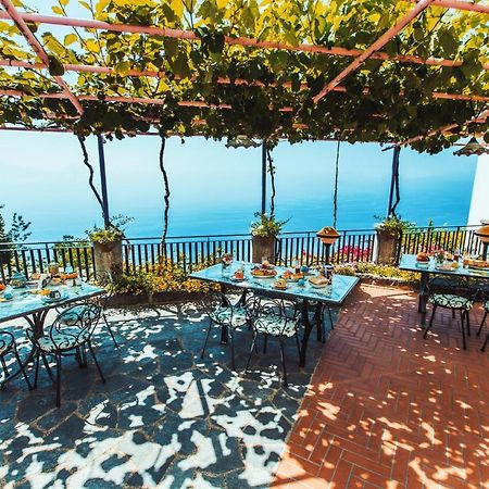 Hotel Roccia Fiorita Furore Exterior foto