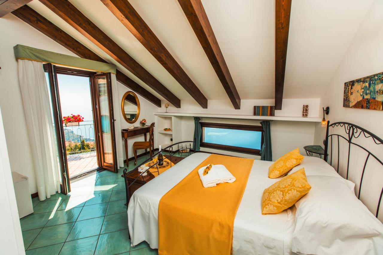 Hotel Roccia Fiorita Furore Exterior foto